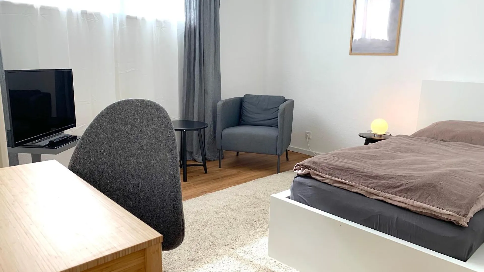 2 Schlafzimmer, Kueche, Bad 쾰른 0*,  독일