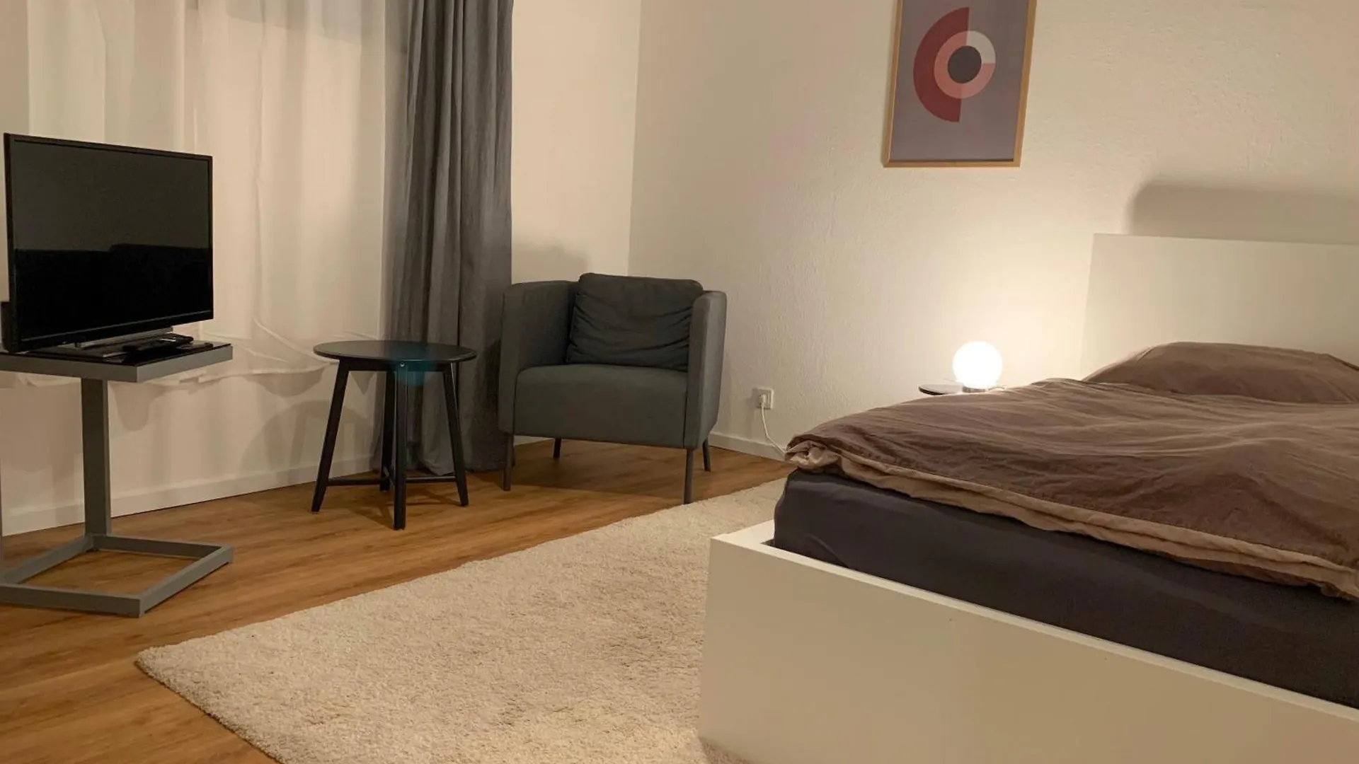 Apartament 2 Schlafzimmer, Kueche, Bad Kolonia